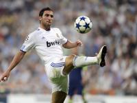 FB体育官网-巴雷拉的救赎之战，乌克兰对阵多特蒙德背后的足球哲学