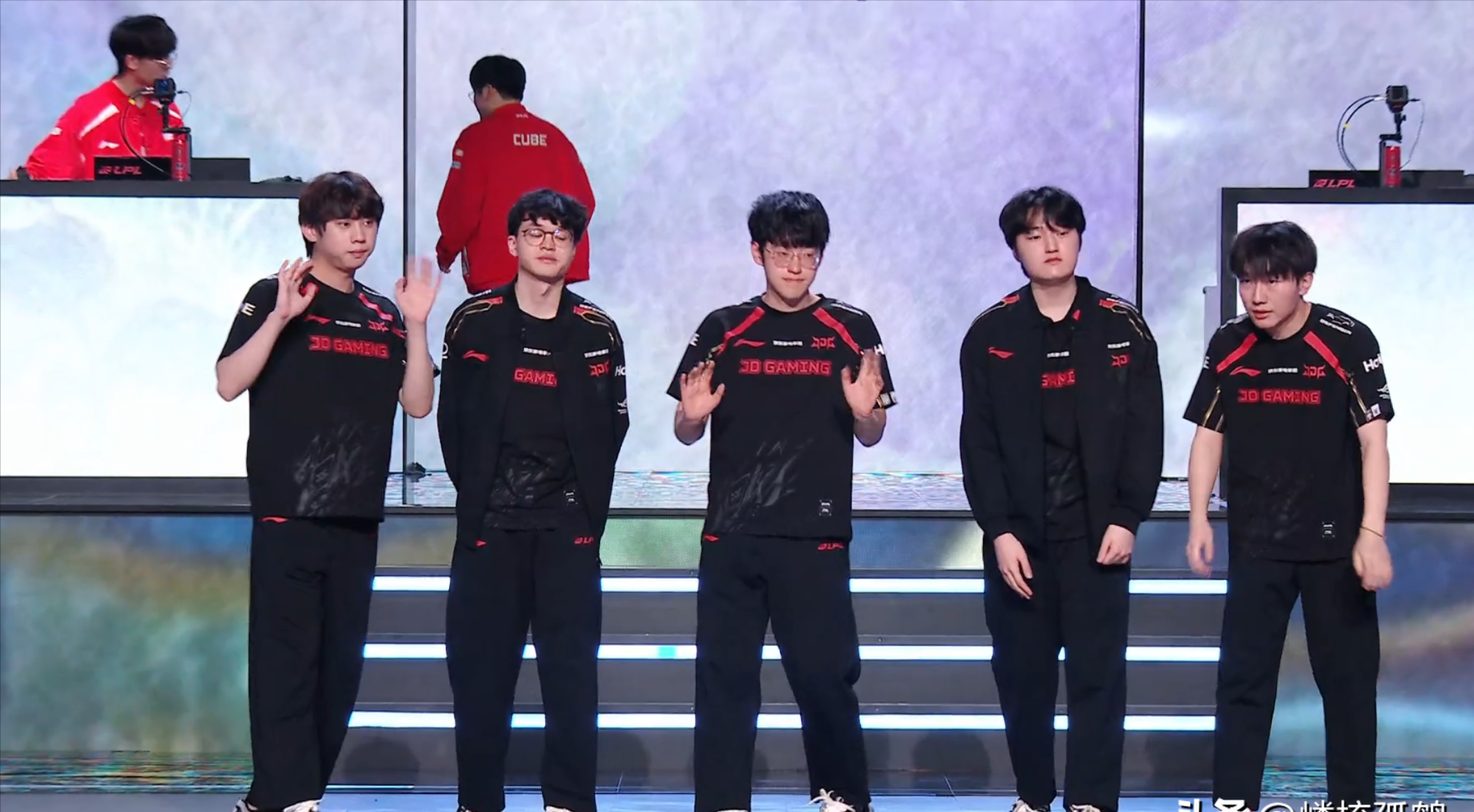 LGD翻盘RNG,Knight完成帽子戏法的简单介绍 LGD翻盘RNG,Knight完成帽子戏法的简单介绍